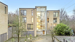 Photo 21- click for photo gallery